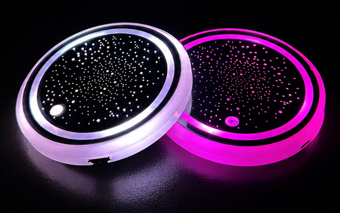 Tapis lumineux LED tenu à la main dans une voiture, glow rose